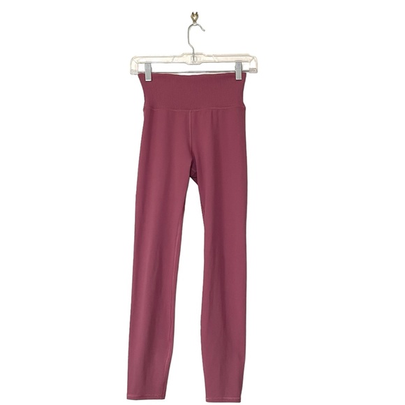 Vuori Rib Studio Legging in Desert Rose - Picture 3 of 6